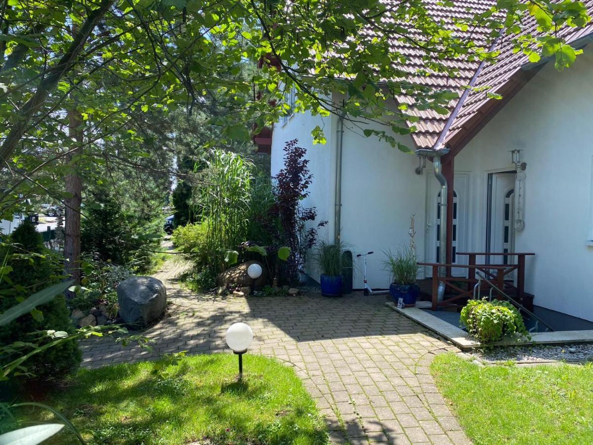 Pool & Lake Holiday Home Маркклеберг Екстер'єр фото